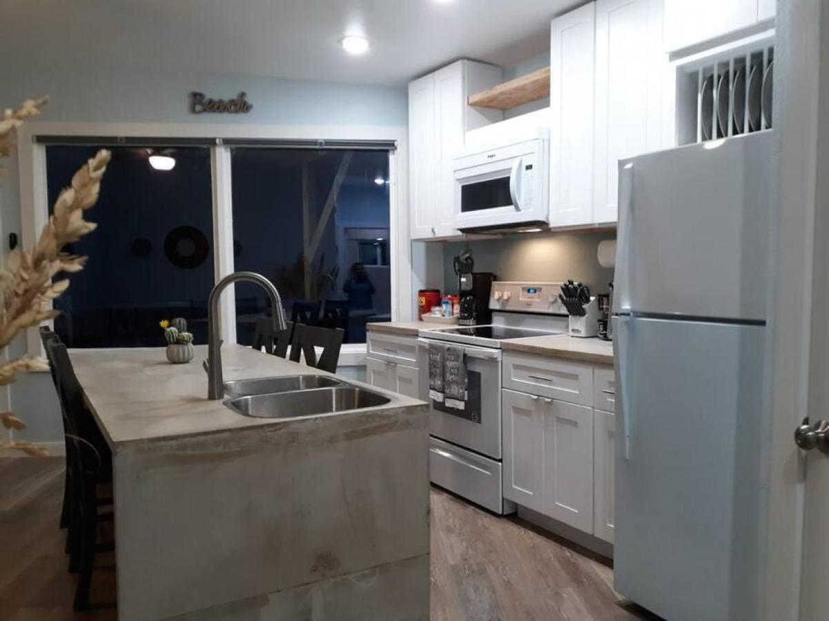 Las Casitas On Magnolia Beach - Casita A Порт Лавака Екстериор снимка
